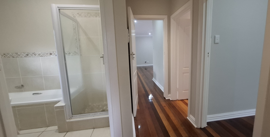 4 Bedroom Property for Sale in Beacon Bay Eastern Cape